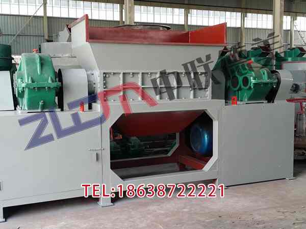 四川供應(yīng)木材撕碎機廠家