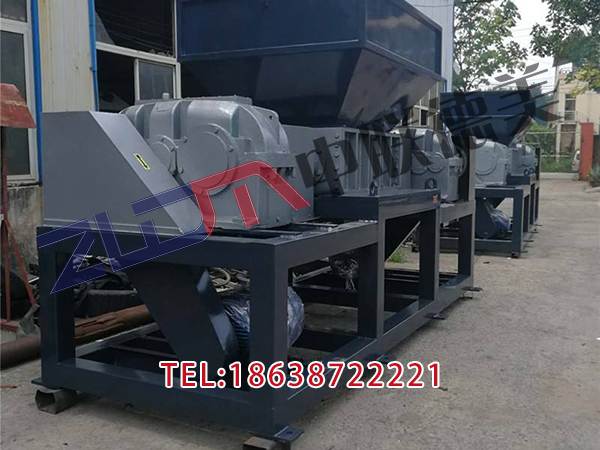 新疆塑料編織袋撕碎機生產視頻